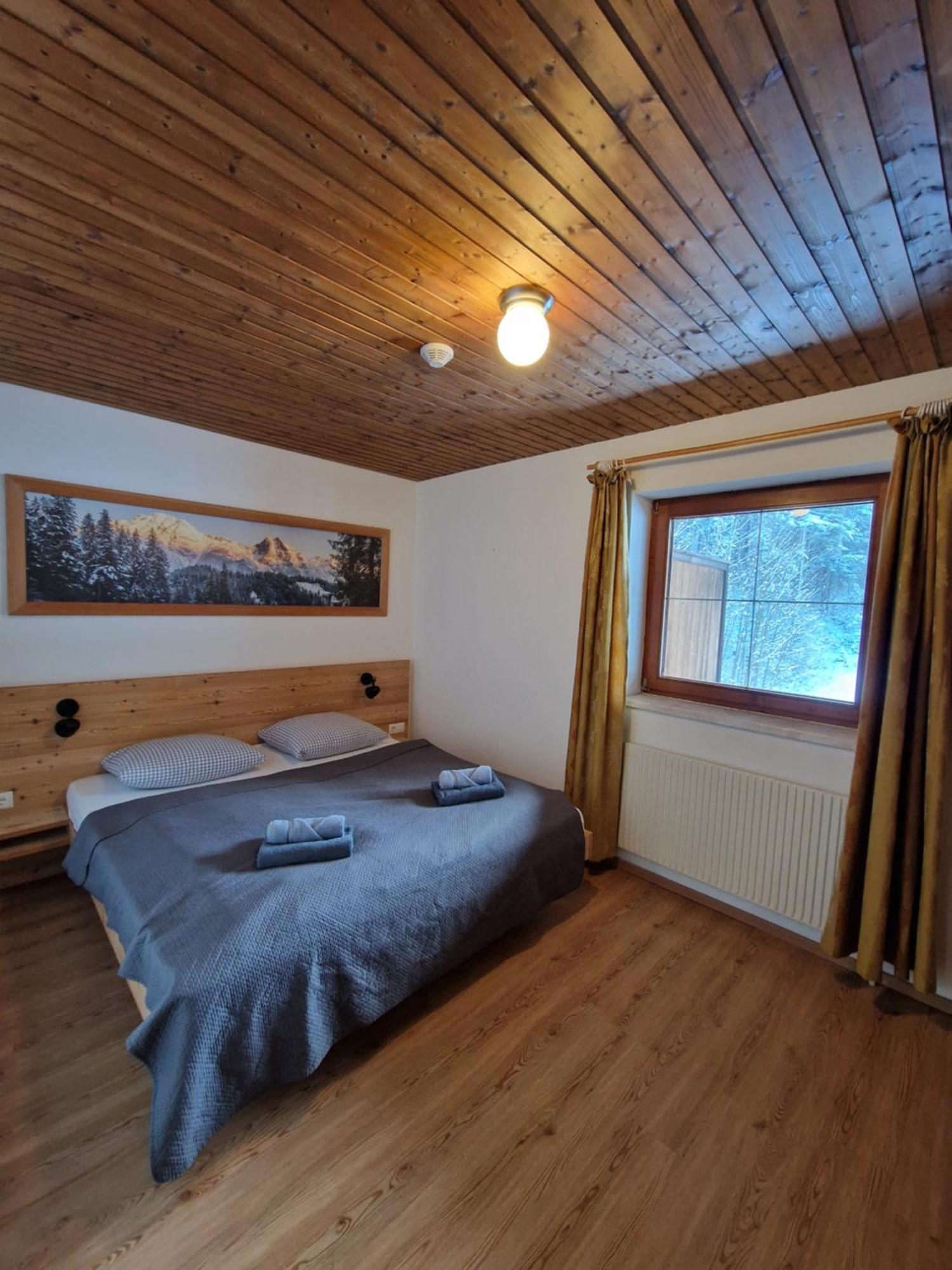 로이타쉬 Garni Baerenwirt B&B 외부 사진